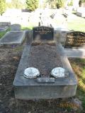 image of grave number 385657